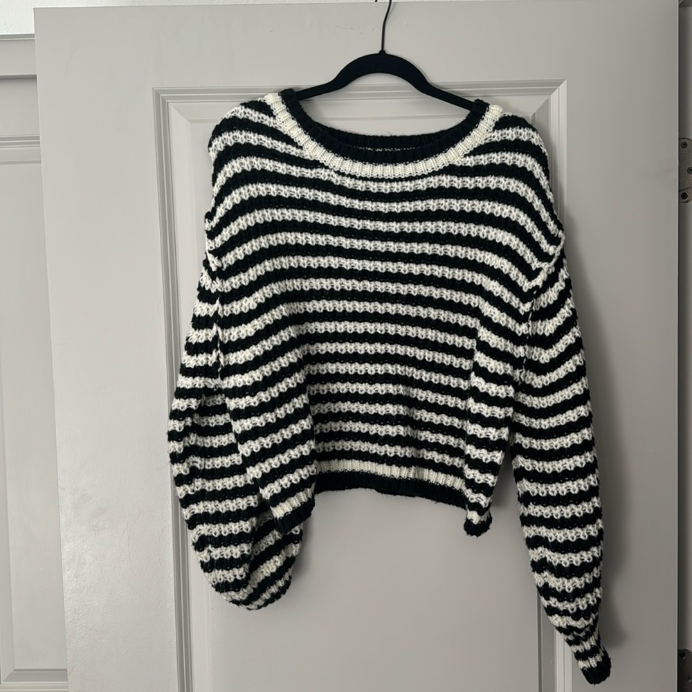 Black and White Stripe Knot Sweater